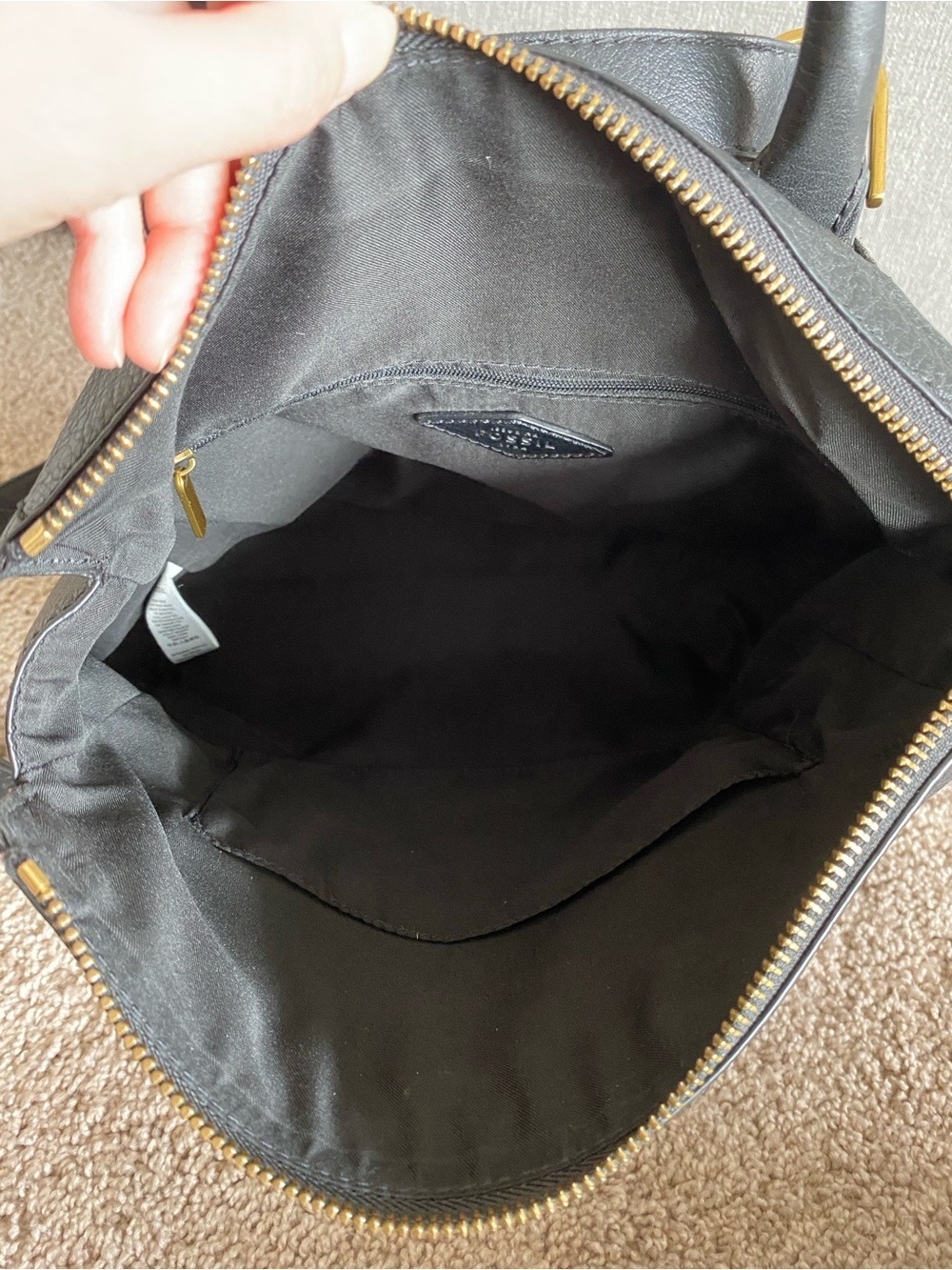 Fossil Leather Black Convertible Adjustable Backpack Shoulder Bag Purse - Picture 9 of 16